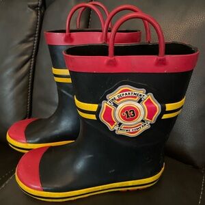 Fireman Firefighter Unisex Rain Boots |Size 13/1 | The Engine Company